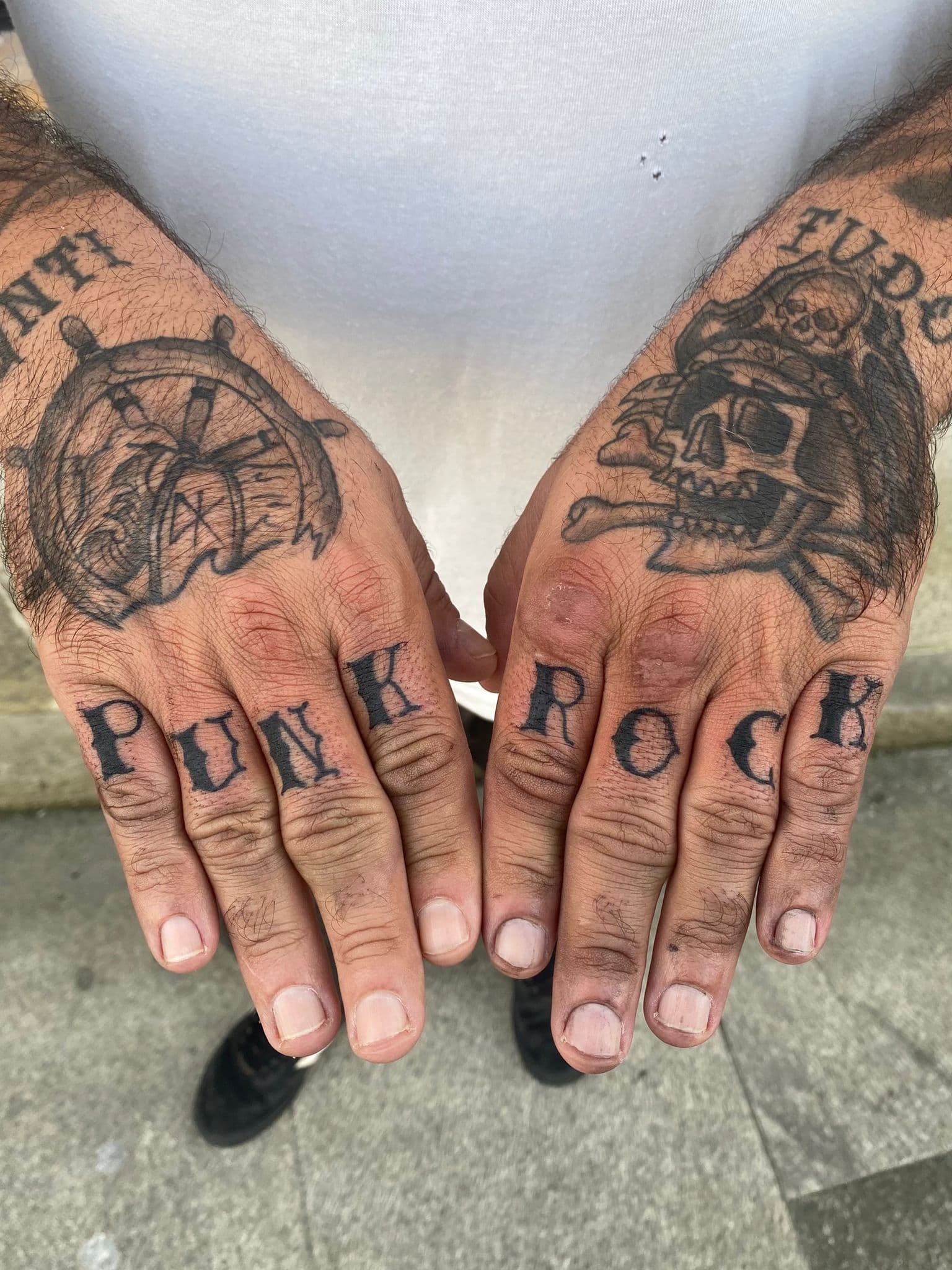 Vítor Vaz - Trabalho 49